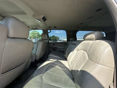 2001 Chevrolet Suburban LS