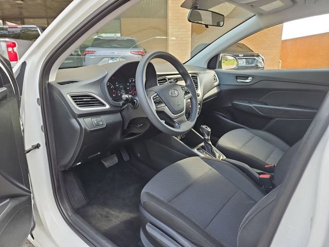 2020 Hyundai Accent SE