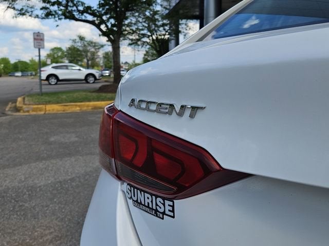 2020 Hyundai Accent SE