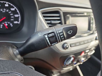 2020 Hyundai Accent SE