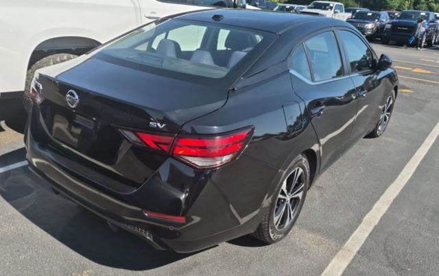 2021 Nissan Sentra SV Xtronic CVT