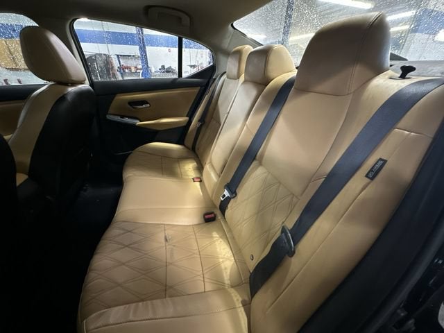 2022 Nissan Sentra SV Xtronic CVT