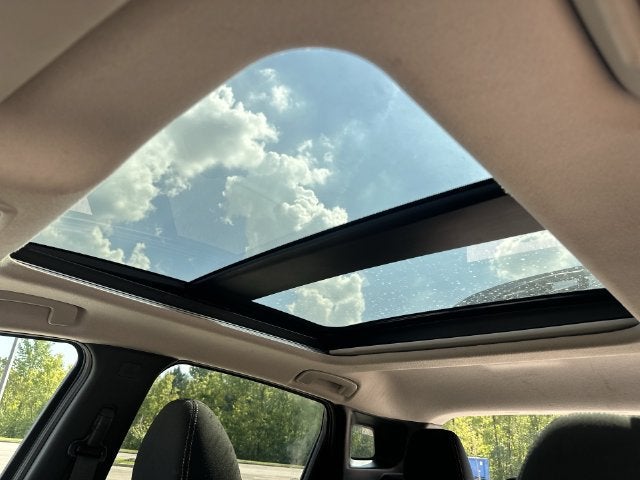 2025 Nissan Kicks SV Intelligent AWD