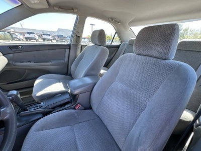 2004 Toyota Camry LE