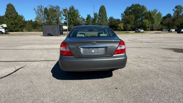 2004 Toyota Camry LE