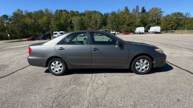 2004 Toyota Camry LE