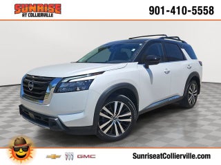 2025 Nissan Pathfinder Platinum 4WD