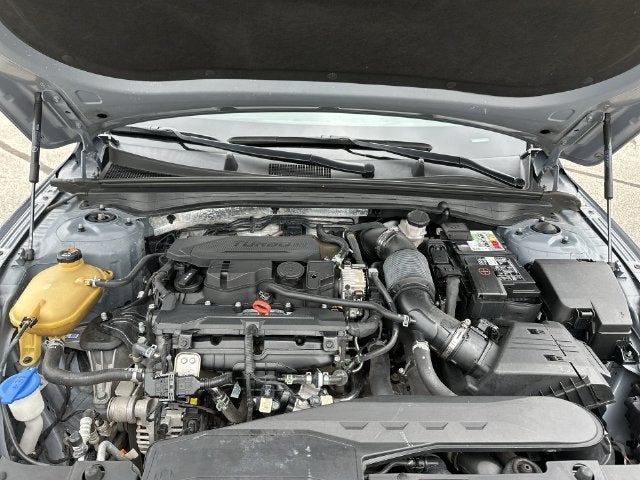2023 Kia K5 EX