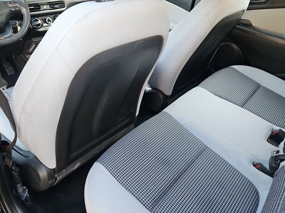 2022 Hyundai Kona SE