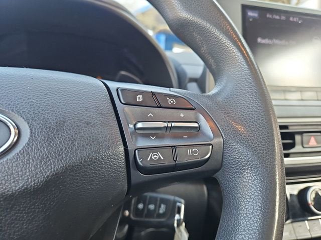 2022 Hyundai Kona SE