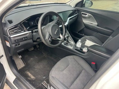 2022 Kia Niro LX