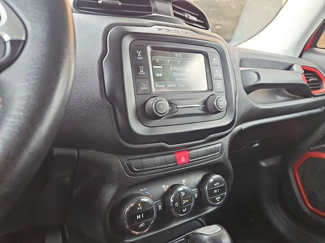 2015 Jeep Renegade Trailhawk